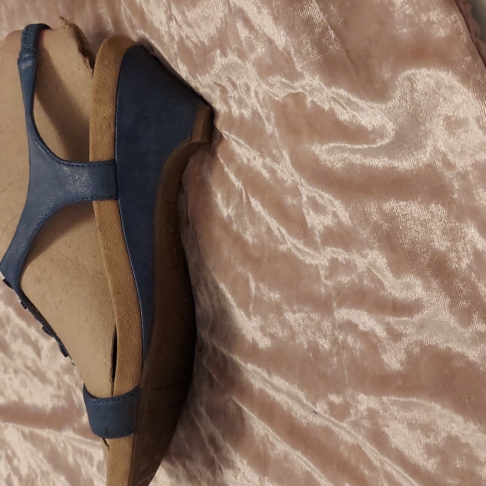 Women's sandals - Picture 3 of 5